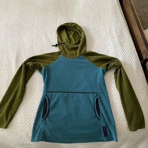Women’s XS Melanzana Hoodie